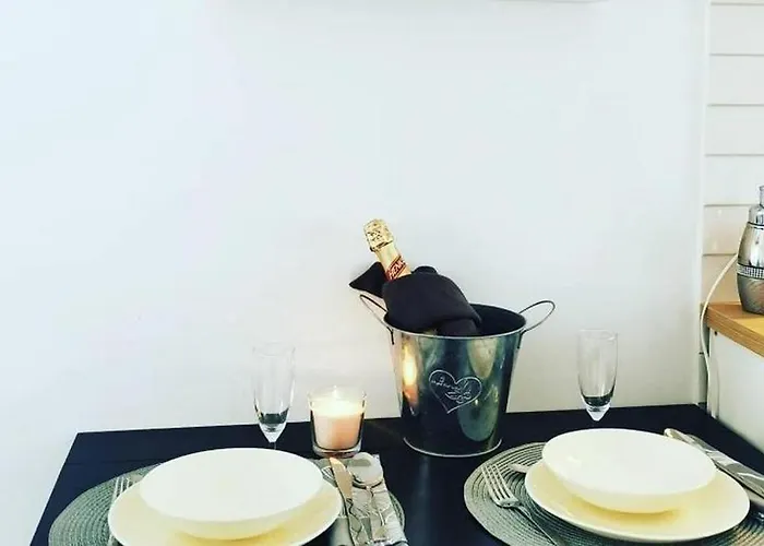 With Parking Space - 23962 Apartman